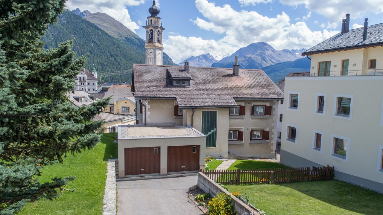 Ferienwohnung Chesa Talvo, Samedan Exterior foto